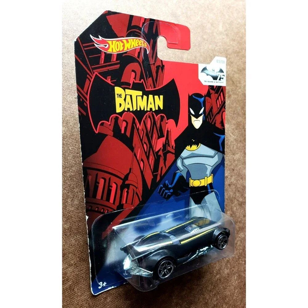 2014 Hot Wheels THE BATMAN BATMOBILE Black 75 YEARS OF BATMAN SERIES #03/08 1:64